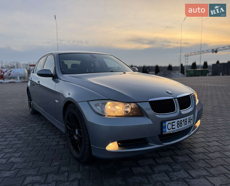 Седан BMW 3 Series 2006 в Черновцах