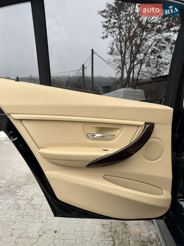 Седан BMW 3 Series 2015 в Могилев-Подольске фото 13 Седан BMW 3 Series 2015 в Могилев-Подольске