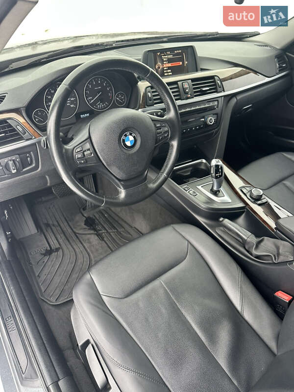 Седан BMW 3 Series 2014 в Умани