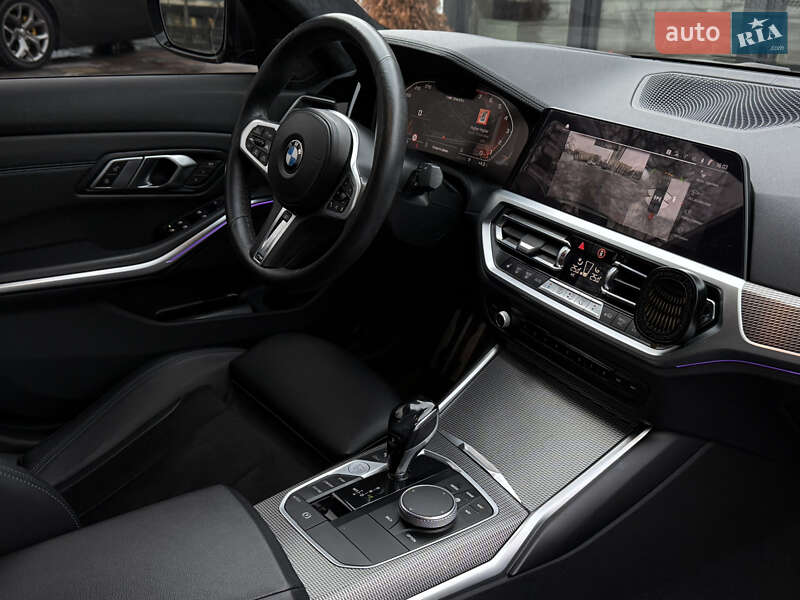 Седан BMW 3 Series 2019 в Киеве