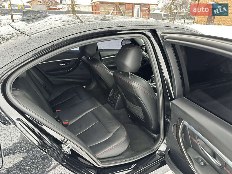 Седан BMW 3 Series 2017 в Полтаве