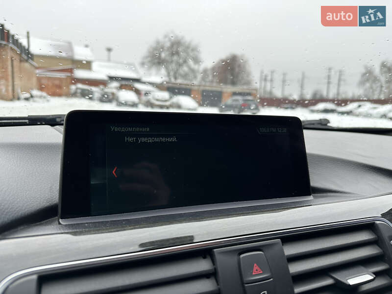 Седан BMW 3 Series 2017 в Полтаве