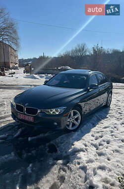Седан BMW 3 Series 2013 в Умані