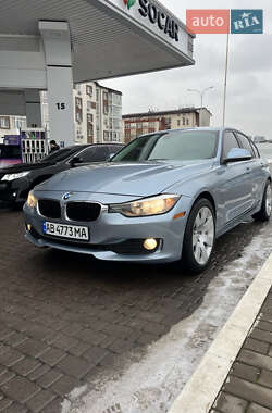 Седан BMW 3 Series 2014 в Києві