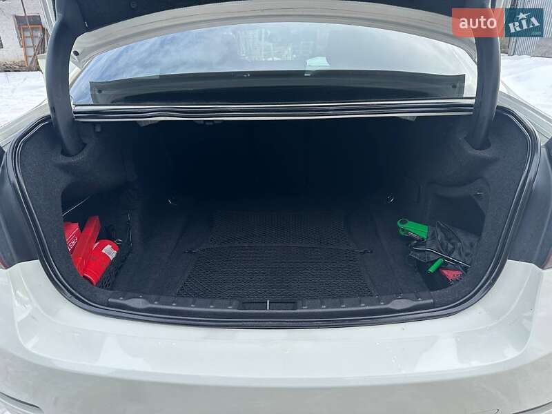 Седан BMW 3 Series 2012 в Хмельнике фото 66 Седан BMW 3 Series 2012 в Хмельнике