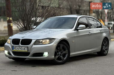 Седан BMW 3 Series 2010 в Днепре