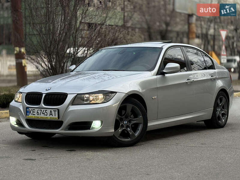 BMW 3 Series 2010