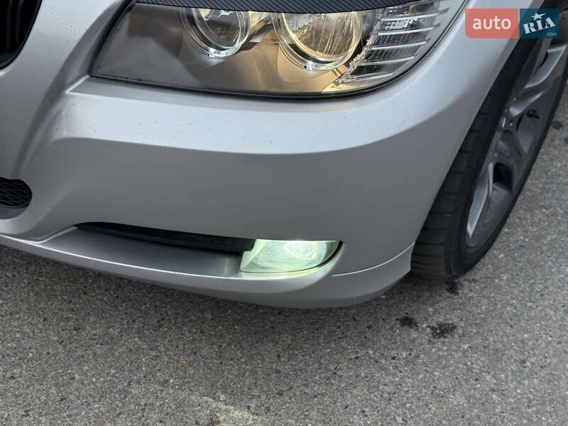 Седан BMW 3 Series 2010 в Днепре фото 16 Седан BMW 3 Series 2010 в Днепре