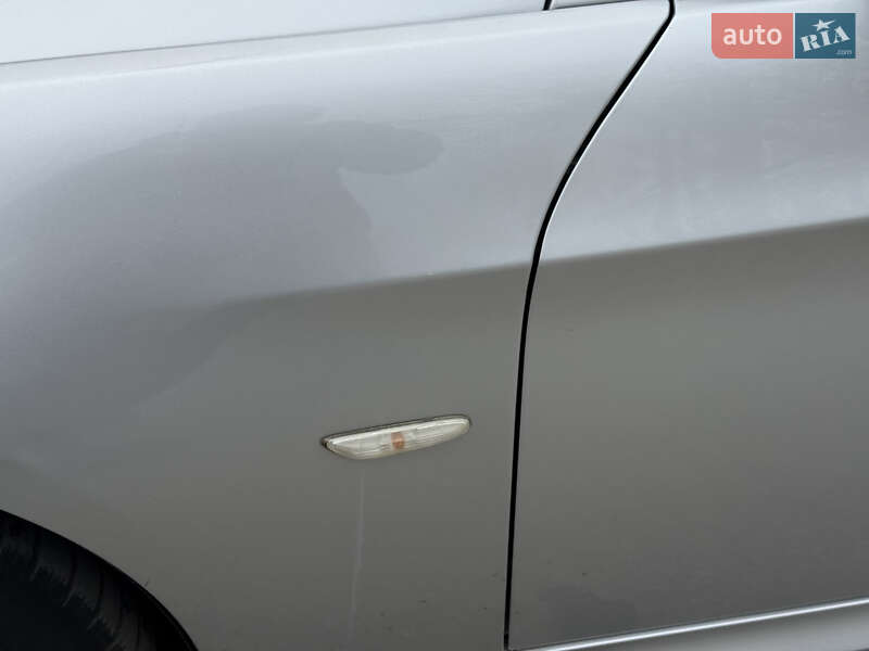 Седан BMW 3 Series 2010 в Днепре фото 22 Седан BMW 3 Series 2010 в Днепре