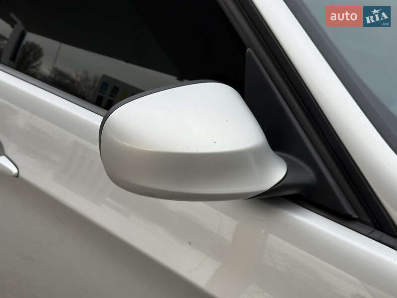 Седан BMW 3 Series 2010 в Днепре фото 31 Седан BMW 3 Series 2010 в Днепре