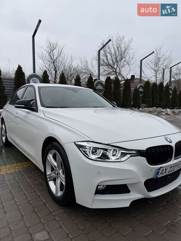 Седан BMW 3 Series 2015 в Харькове