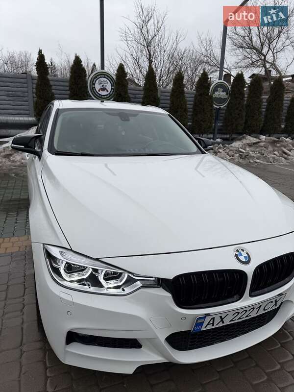 Седан BMW 3 Series 2015 в Харькове