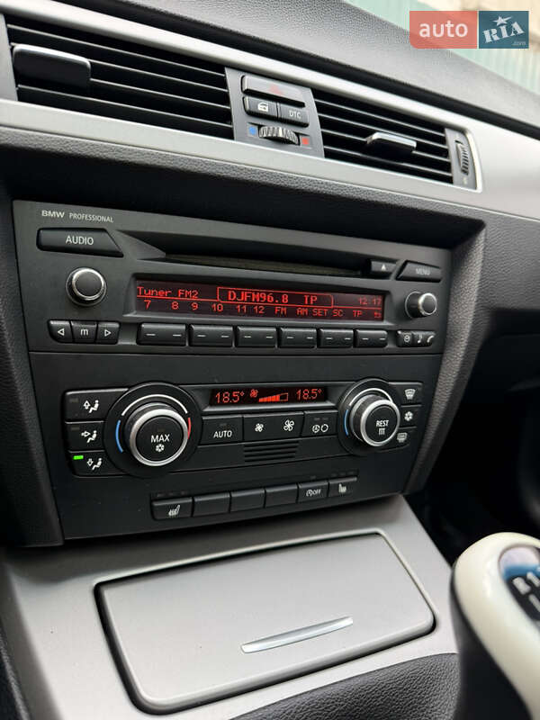 Универсал BMW 3 Series 2008 в Киеве