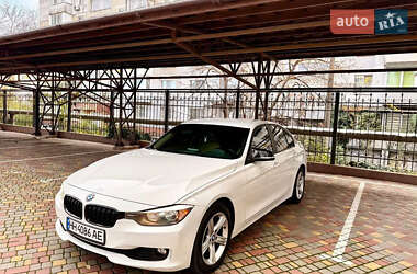Седан BMW 3 Series 2014 в Одесі