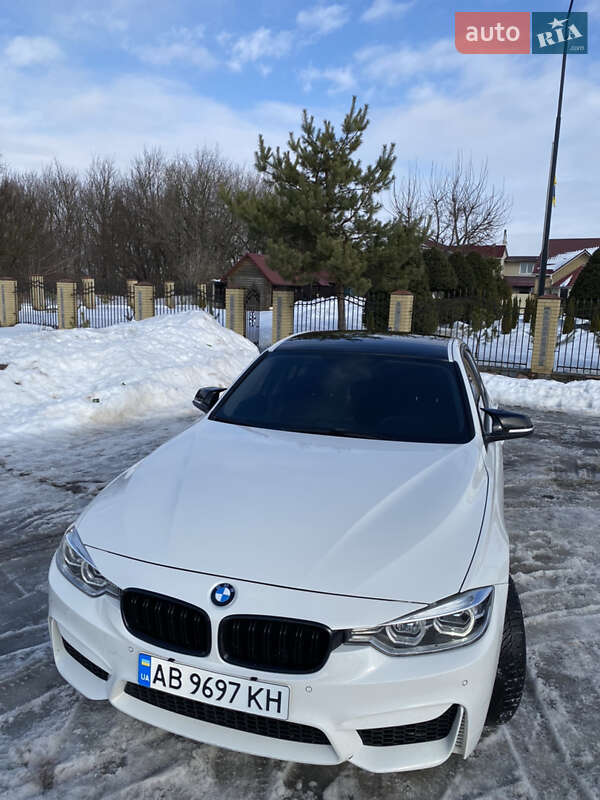 Седан BMW 3 Series 2017 в Житомире
