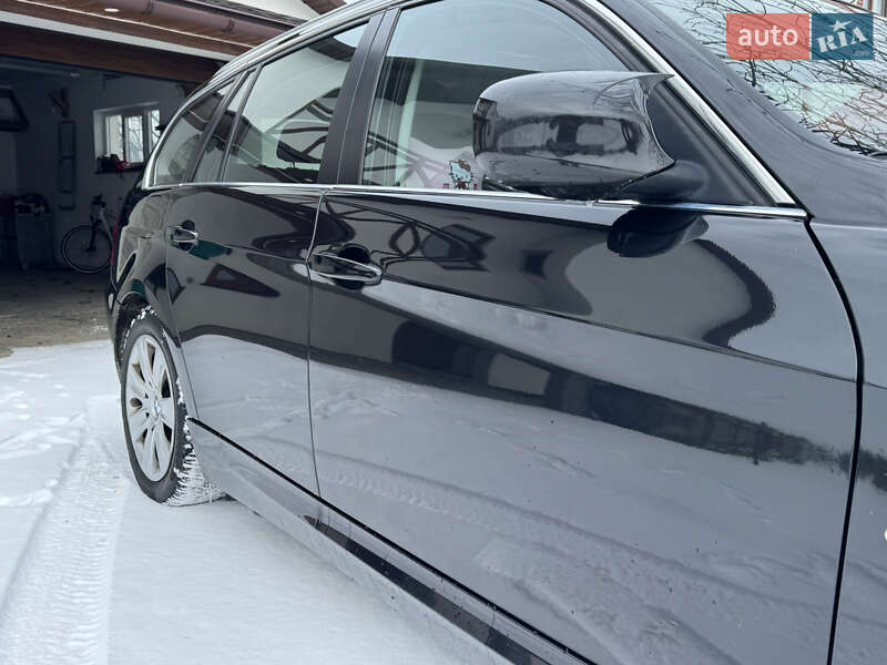 Универсал BMW 3 Series 2010 в Глыбокой