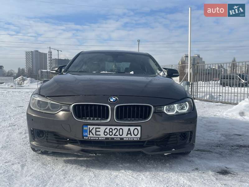 BMW 3 Series 2013