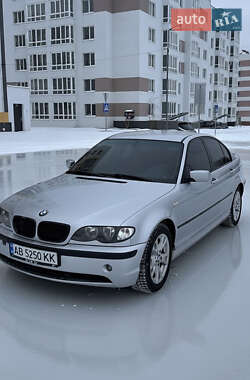 Седан BMW 3 Series 2004 в Вінниці