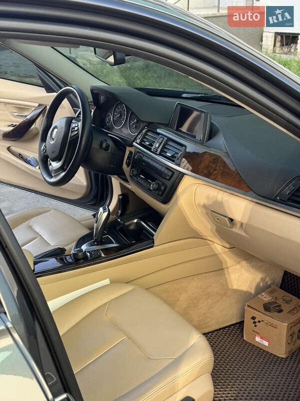 Седан BMW 3 Series 2014 в Харькове