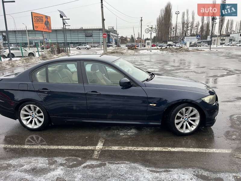 Седан BMW 3 Series 2008 в Киеве