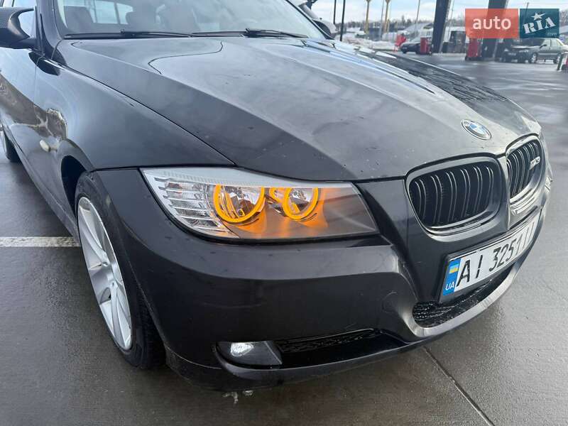 Универсал BMW 3 Series 2010 в Калиновке