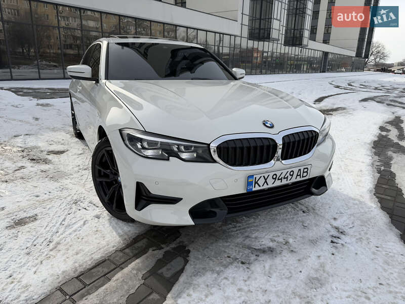 Седан BMW 3 Series 2019 в Днепре