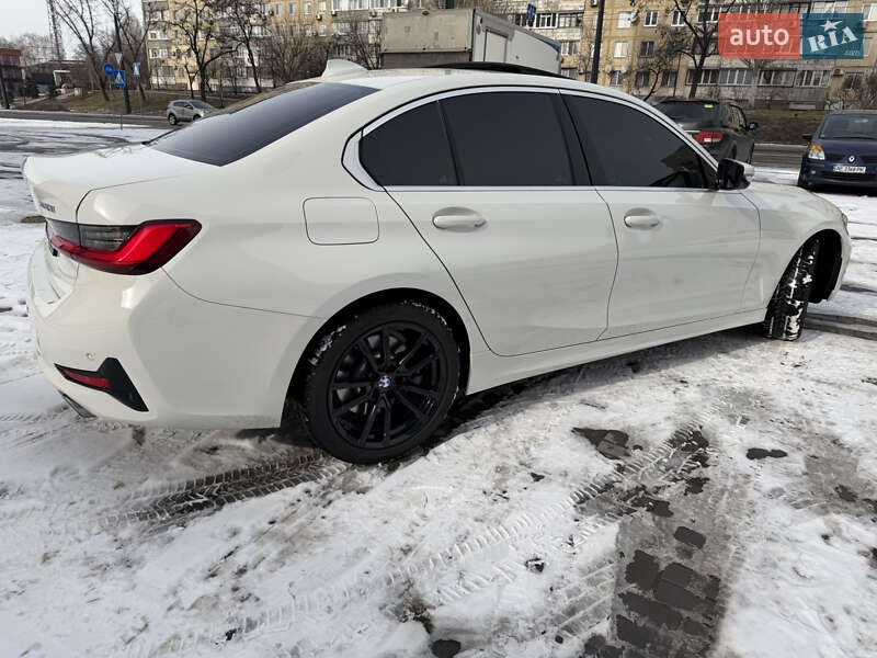 Седан BMW 3 Series 2019 в Днепре