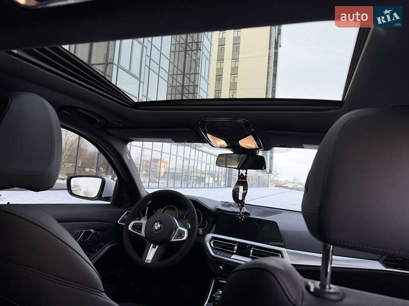 Седан BMW 3 Series 2019 в Днепре