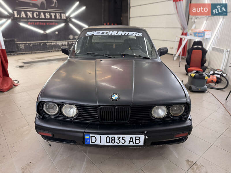 Седан BMW 3 Series 1985 в Киеве