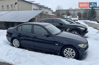 Седан BMW 3 Series 2006 в Волочиске