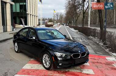 Седан BMW 3 Series 2016 в Львове