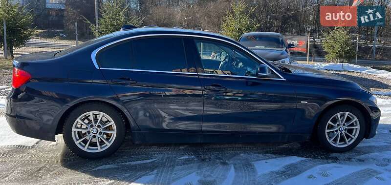Седан BMW 3 Series 2012 в Львове