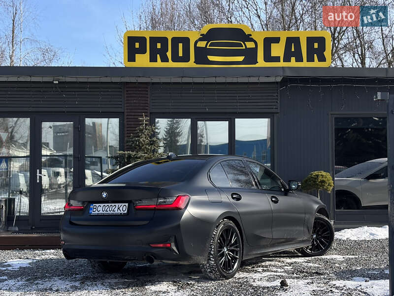 Седан BMW 3 Series 2020 в Львове