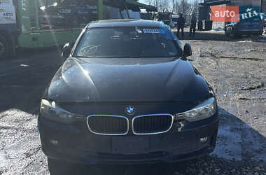 Седан BMW 3 Series 2015 в Стрию