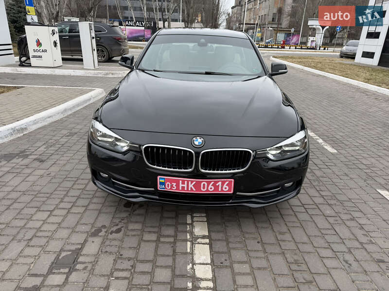 Седан BMW 3 Series 2017 в Одессе