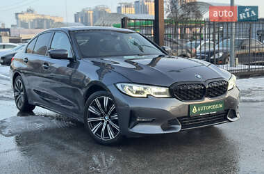 Седан BMW 3 Series 2019 в Киеве