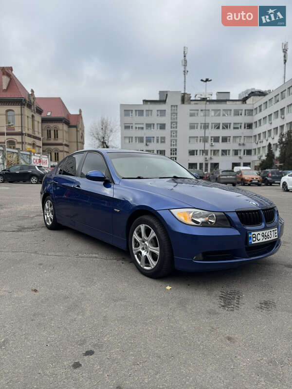Седан BMW 3 Series 2007 в Львові