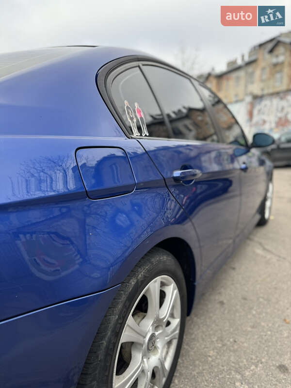 Седан BMW 3 Series 2007 в Львові