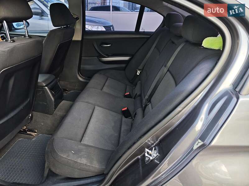 Седан BMW 3 Series 2007 в Харькове