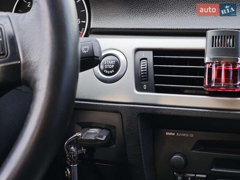 Седан BMW 3 Series 2007 в Харькове