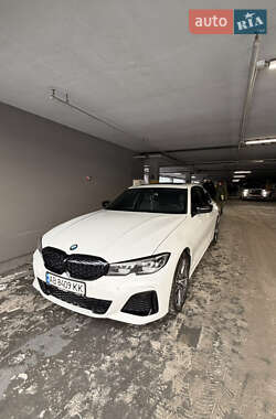 Седан BMW 3 Series 2019 в Львові