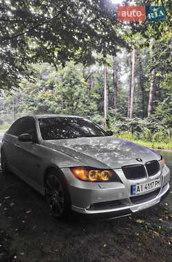 Седан BMW 3 Series 2005 в Дымере