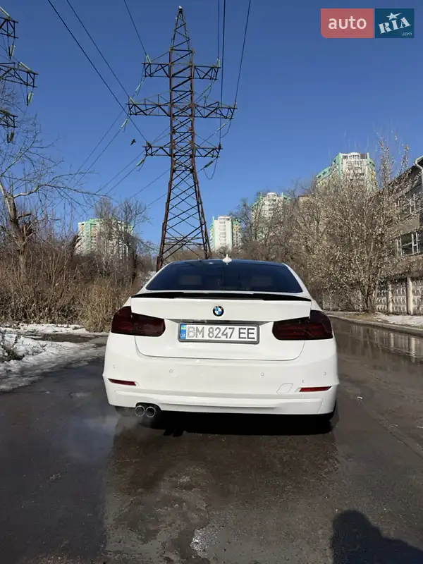 BMW 3 Series 2013 VIN WBA3A5G58DNP24632 фото оголошення 10 з 51