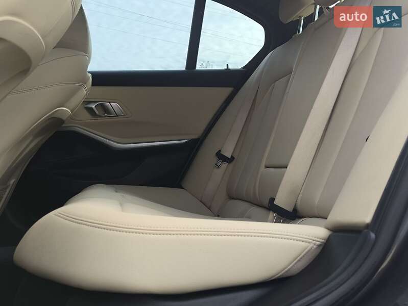 Седан BMW 3 Series 2019 в Киеве фото 33 Седан BMW 3 Series 2019 в Киеве