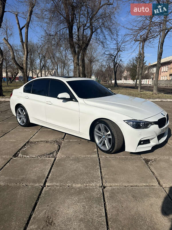 Седан BMW 3 Series 2016 в Кривом Роге фото 3 Седан BMW 3 Series 2016 в Кривом Роге