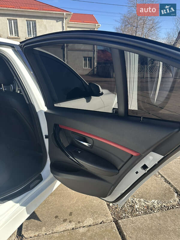Седан BMW 3 Series 2016 в Кривом Роге фото 27 Седан BMW 3 Series 2016 в Кривом Роге