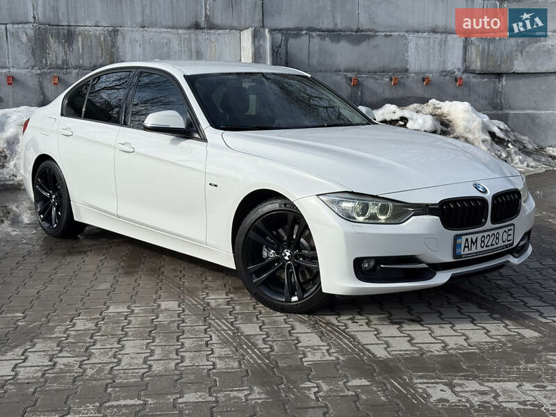 Седан BMW 3 Series 2012 в Киеве