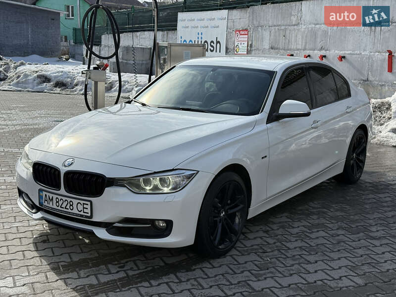 Седан BMW 3 Series 2012 в Киеве
