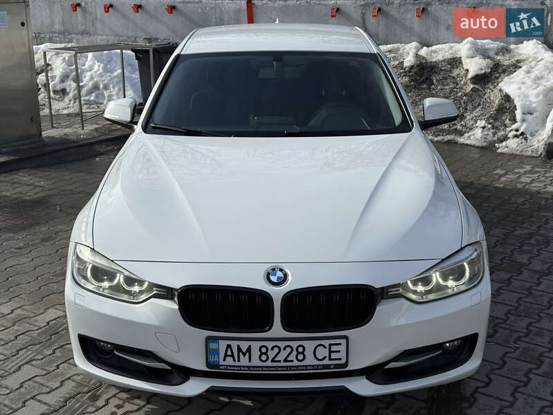 Седан BMW 3 Series 2012 в Киеве