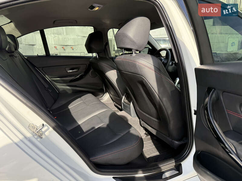 Седан BMW 3 Series 2012 в Киеве